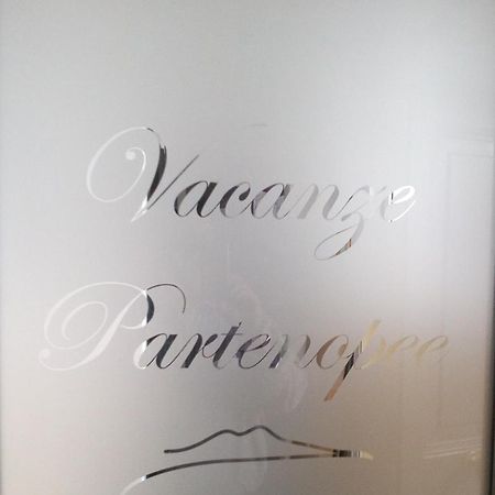Vacanze Partenopee Napoli Bagian luar foto