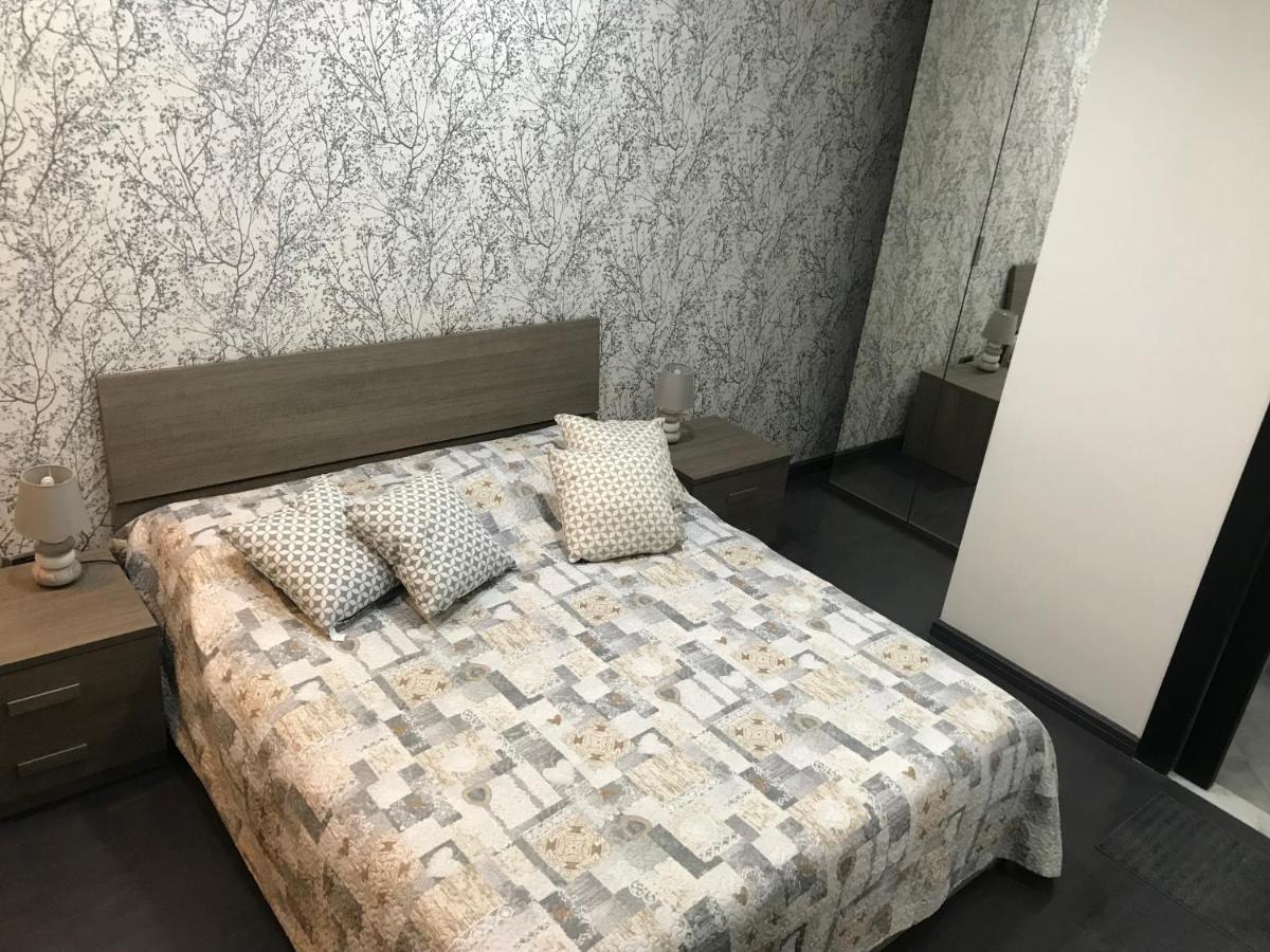 Vacanze Partenopee Napoli Bagian luar foto