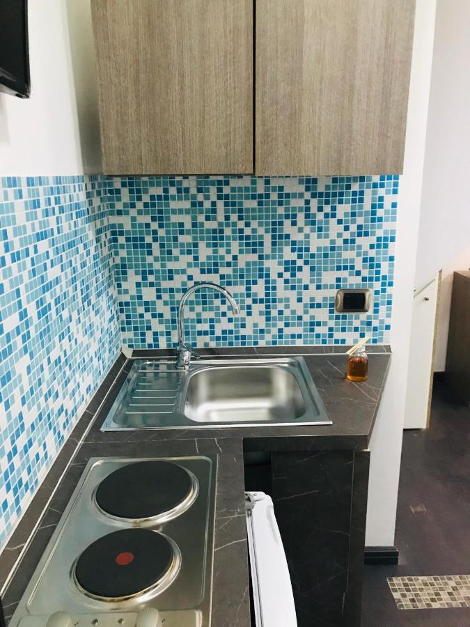 Vacanze Partenopee Napoli Bagian luar foto